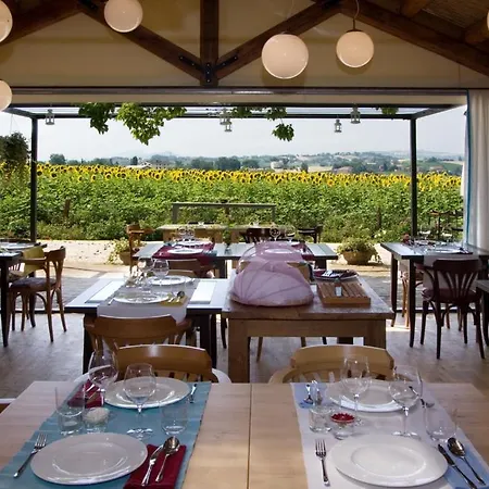 Hotel Casa Azzurra Loro Piceno